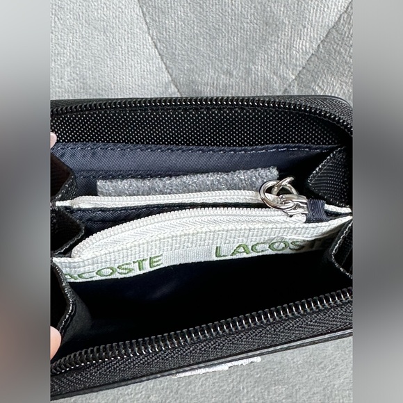 NWT LACOSTE SMALL WALLET - Picture 9 of 12
